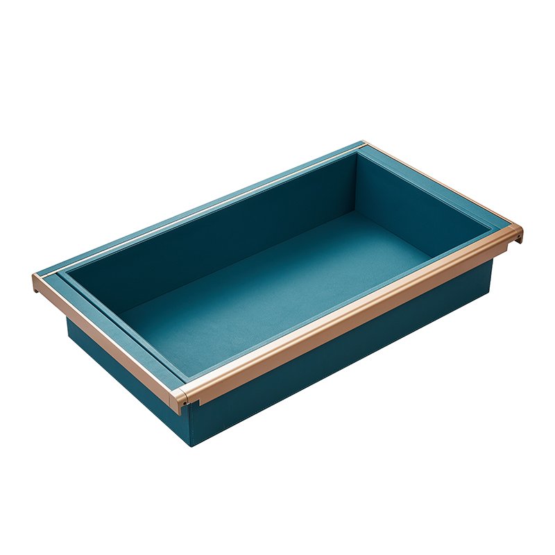 SHALLOW LEATHER BASKET