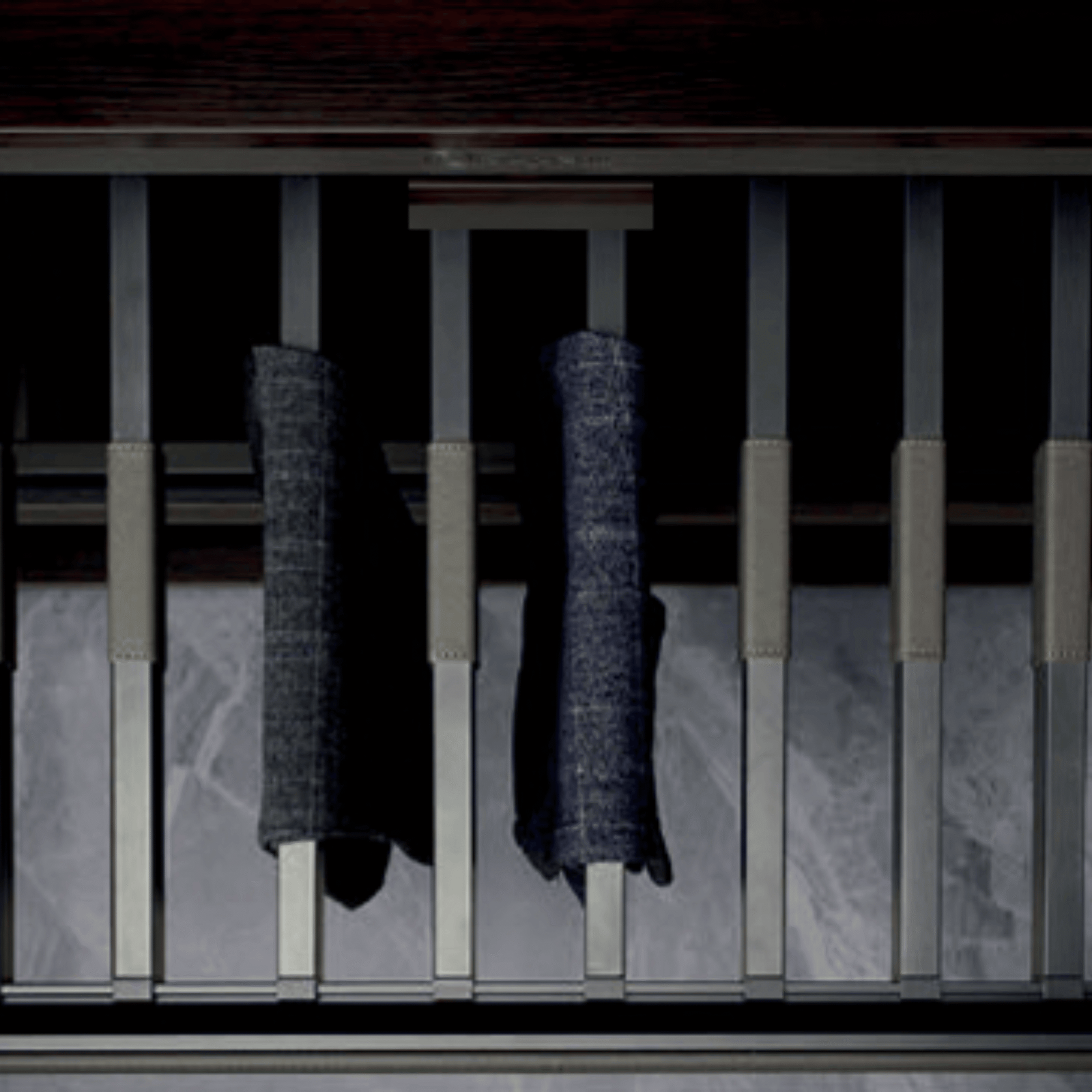 TROUSER RACK